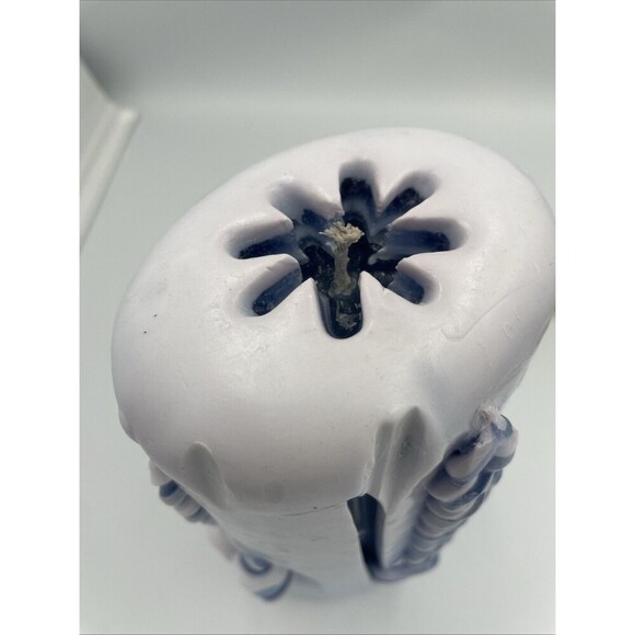 Duke University Blue Devils Candle Hand Carved Ribbon Rare Gift New Unscented - Picture 10 of 10